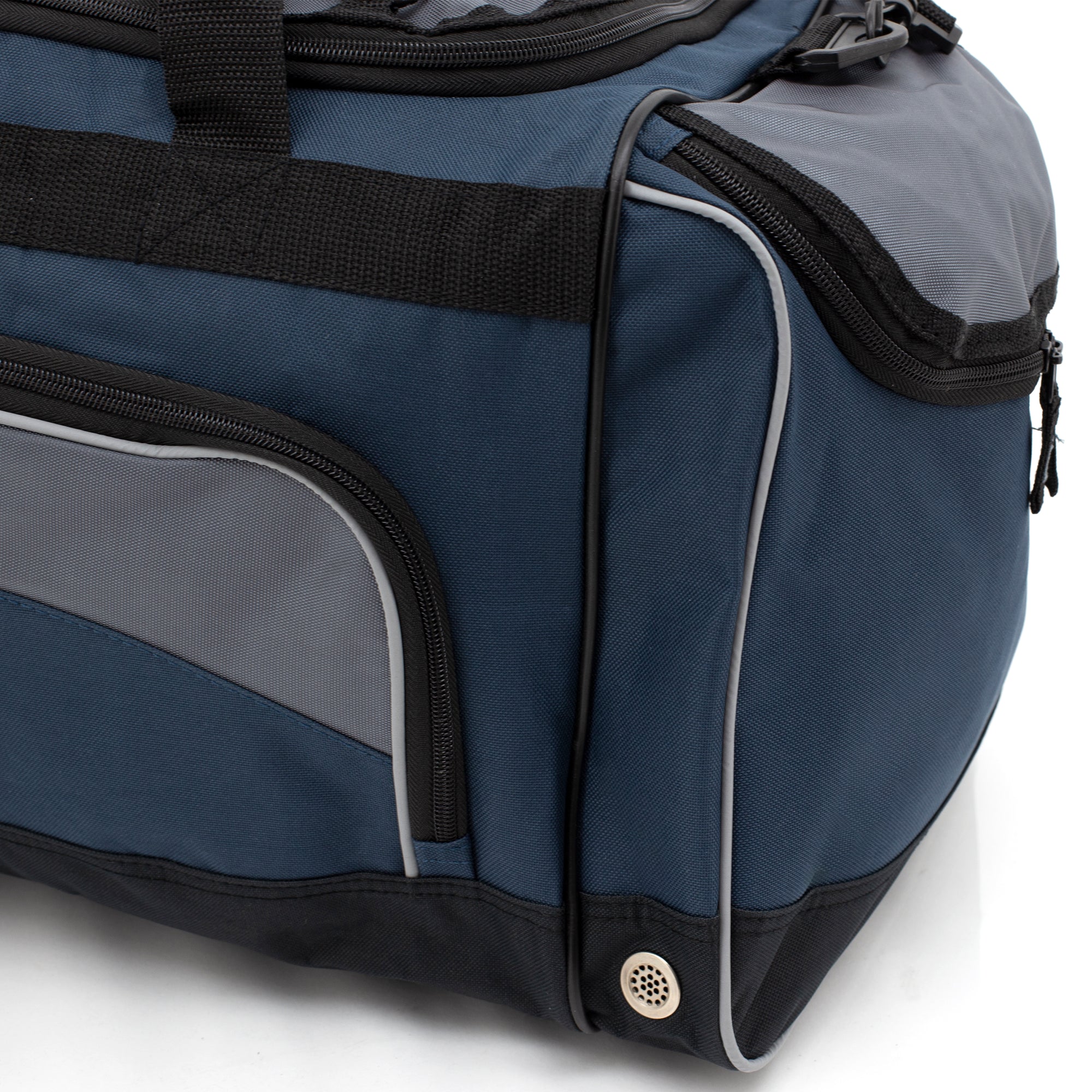 Adventure | 24&quot; Sport Multi-Pocket Duffel